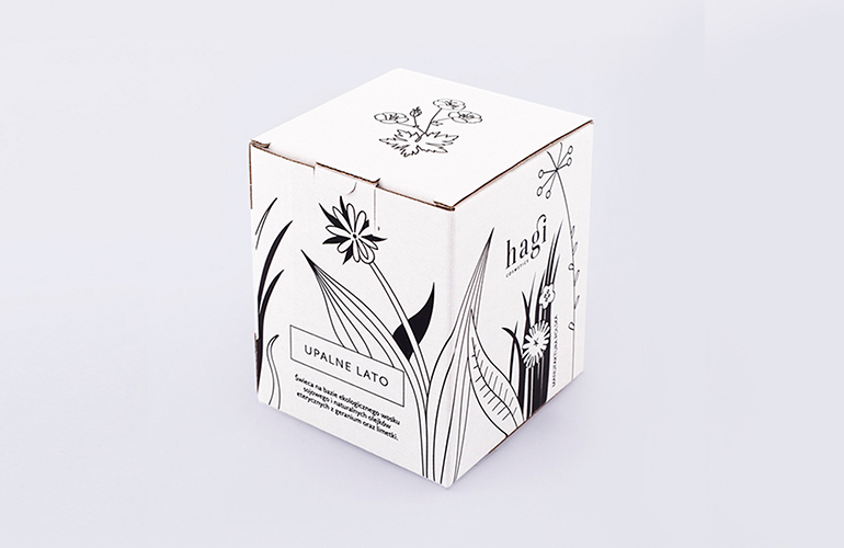 Hagi Cosmetics candle packaging